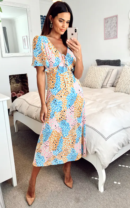 V Neck Maxi Dress With Frill Detail In Multicoloured Leopard Print