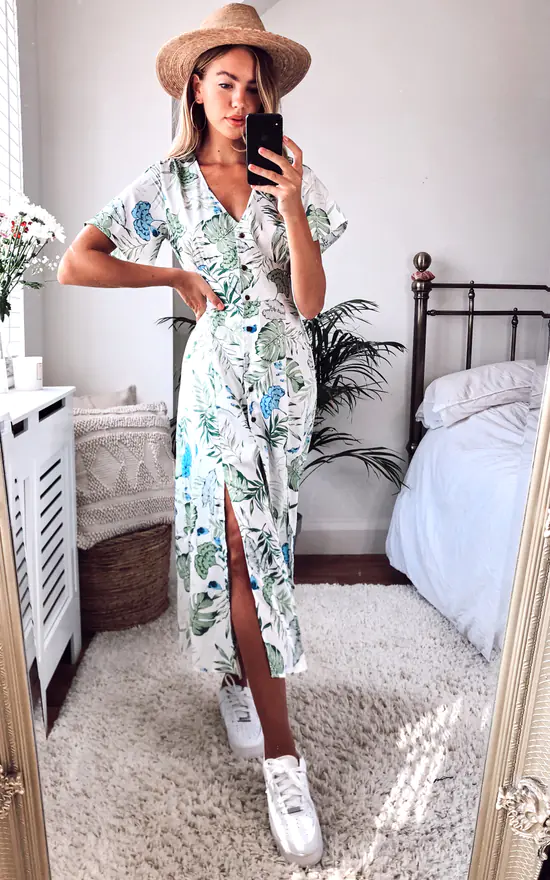 V Neck Botanical Leaf Print Maxi Dress With Smock Waist - Image 2