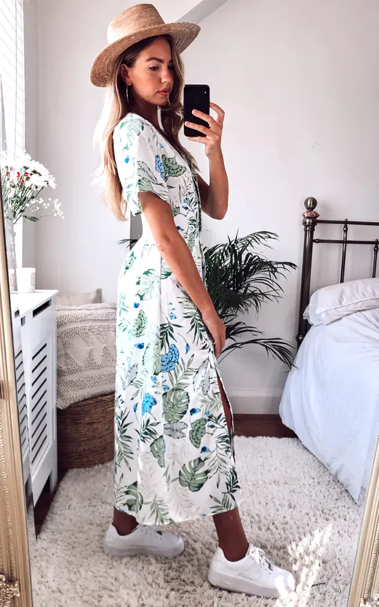 V Neck Botanical Leaf Print Maxi Dress With Smock Waist - Image 3