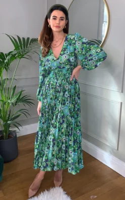 Traffic People Aurora Dress In Green Abstract Floral