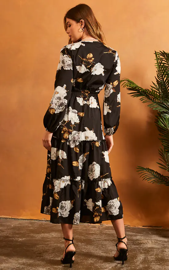 V Neck Floral Long Sleeve Maxi Dress In Black - Image 4