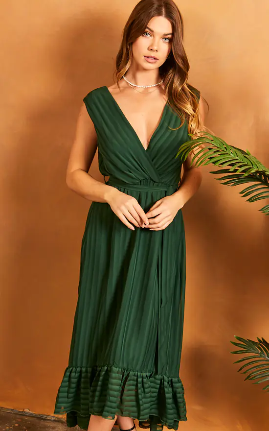 Sleeveless Plunge Maxi Dress In Forest Green - Image 3