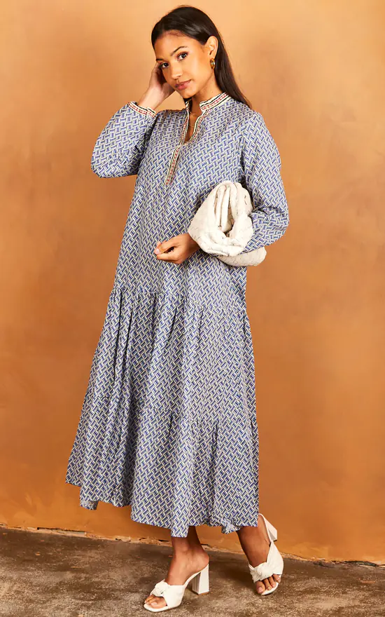 Geometric Print Long Sleeve Maxi Dress In Blue - Image 3