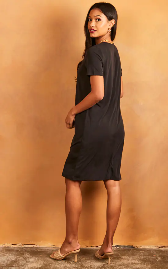 Pieces V Neck T Shirt Dress In Black - Image 4
