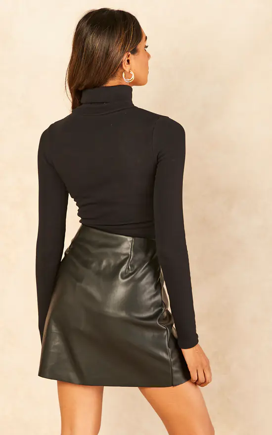 Noisy May Faux Leather Mini Skirt In Black - Image 4