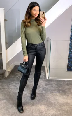 Pieces Long Sleeved Ribbed Top In Khaki