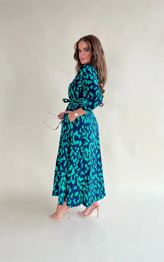 Brielle Navy & Green Leopard Print Long Sleeve Shirt Maxi Dress - Image 3