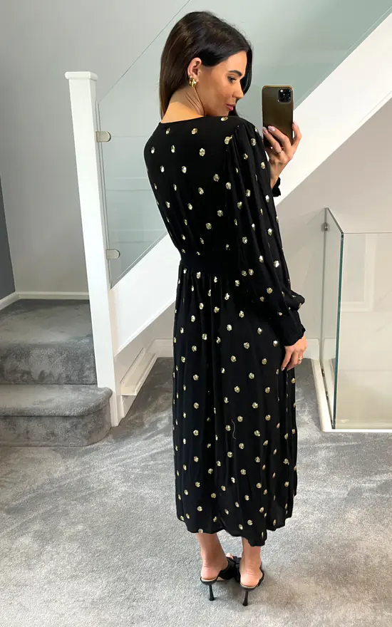 Traffic People Black And Gold Sequin Dress - Image 4